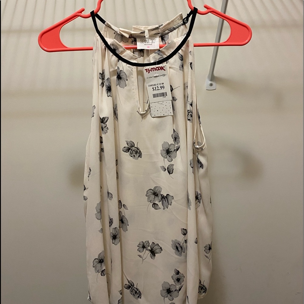 floral tank top